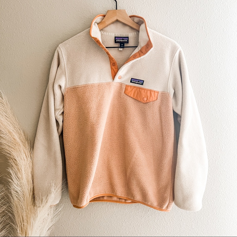 Patagonia Lightweight Synch Snap-T Pullover